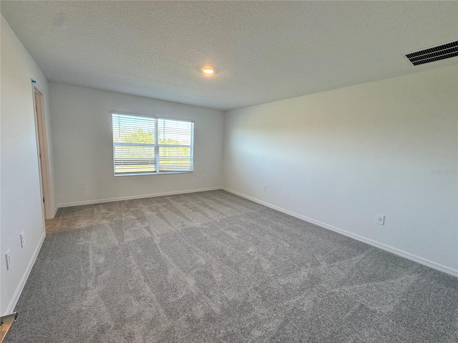 11135 E 65th Terrace