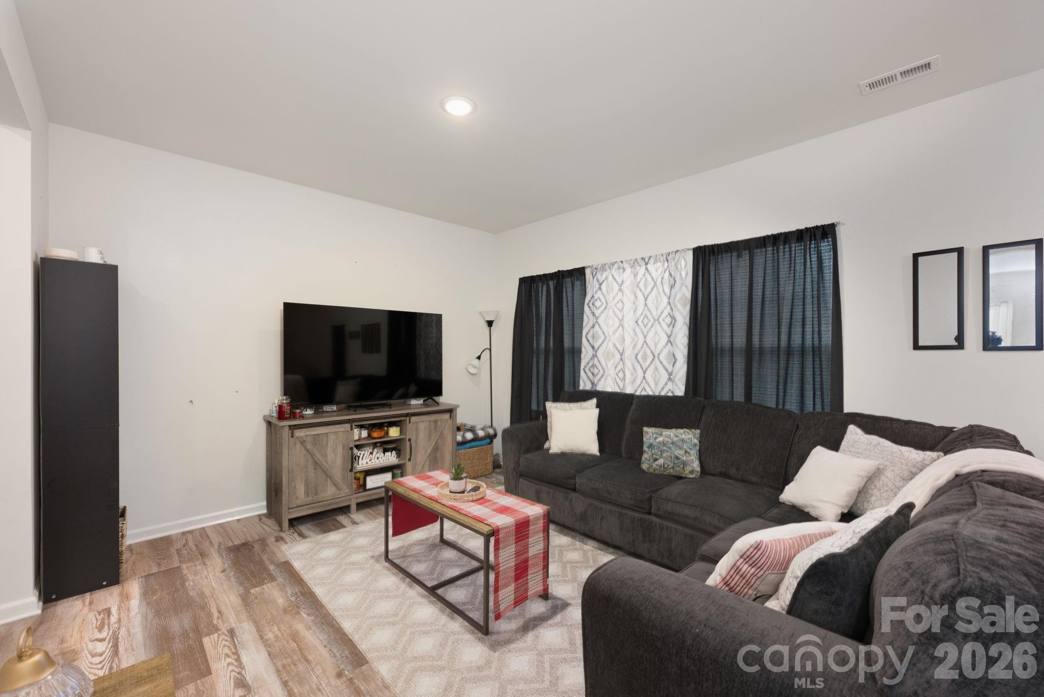 609 N Mulberry Street