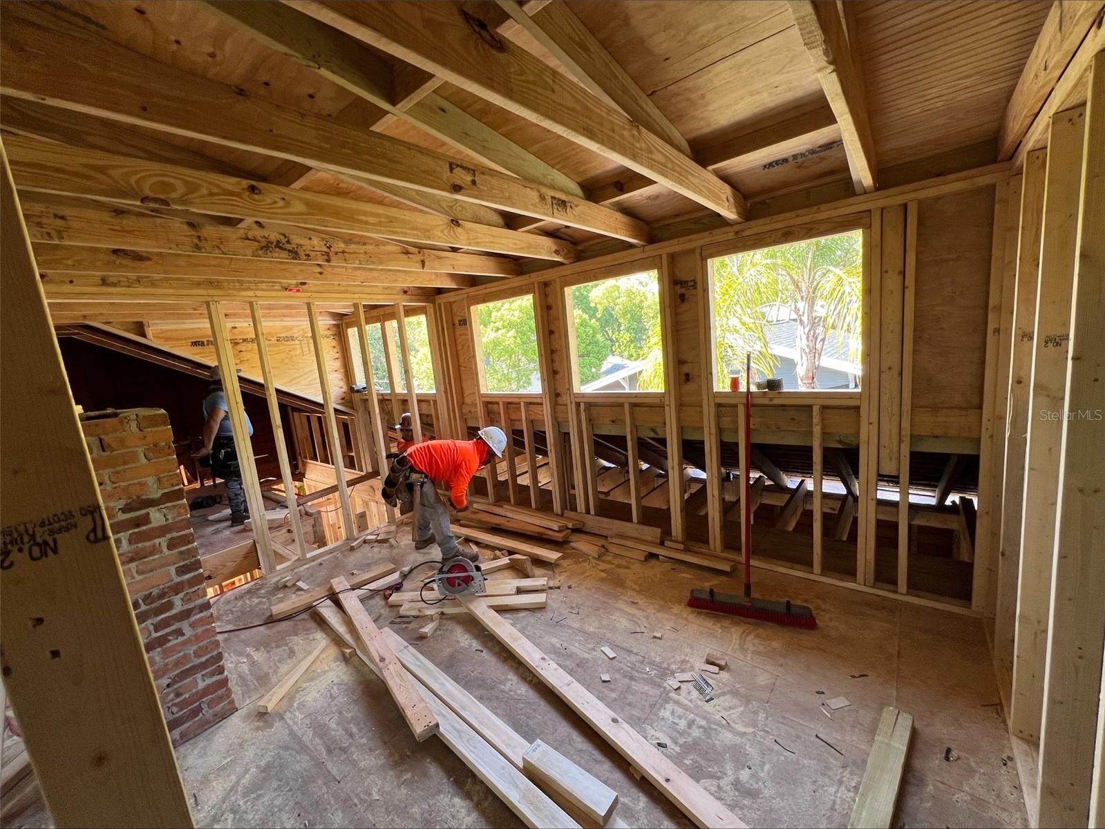 5302 N Central Avenue