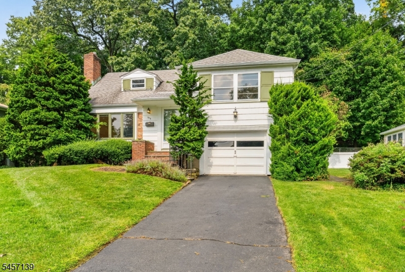 204 Hillside Ave