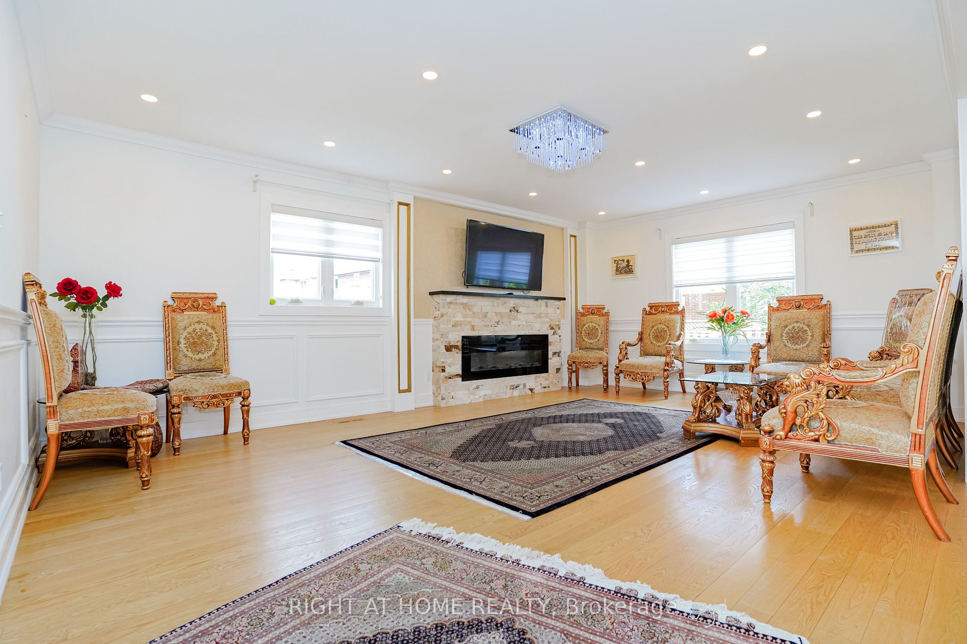73 Dunbarton Crt