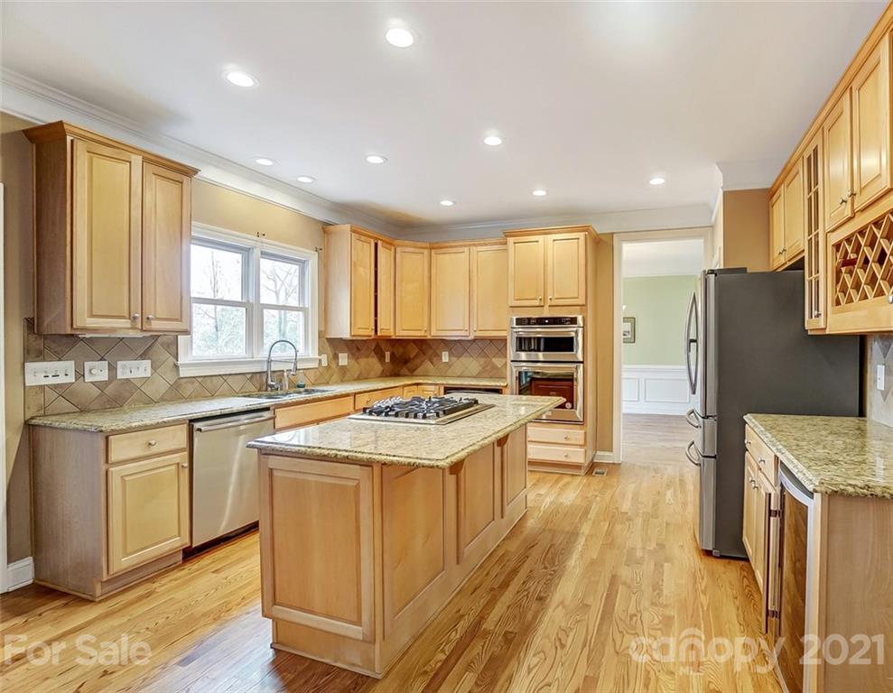 957 Hickory Stick Drive