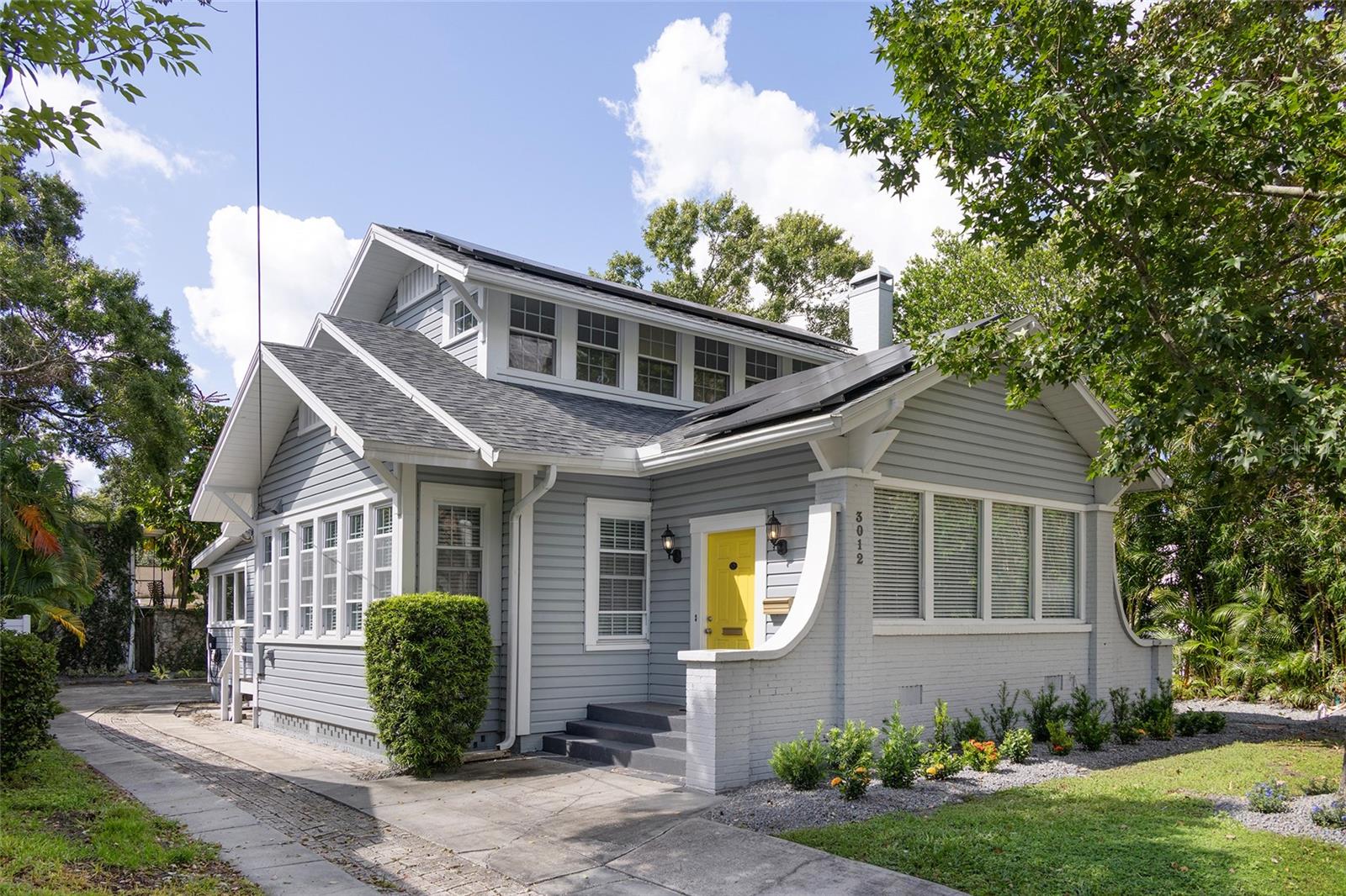 3012 W Sitios Street