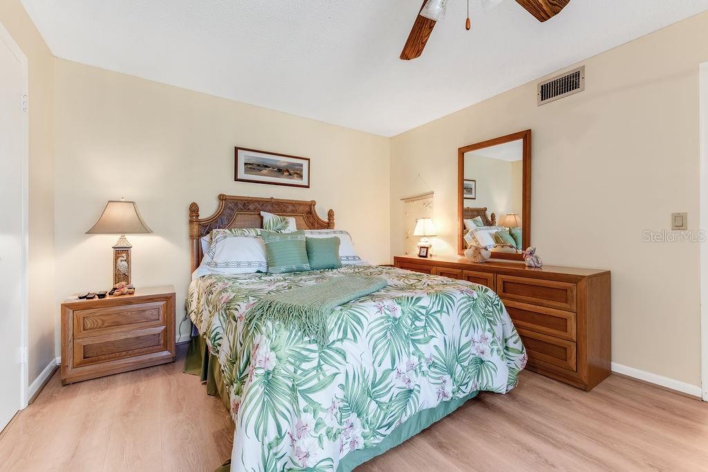 Property View 34