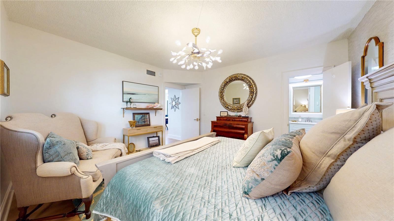 4950 Gulf Boulevard 501