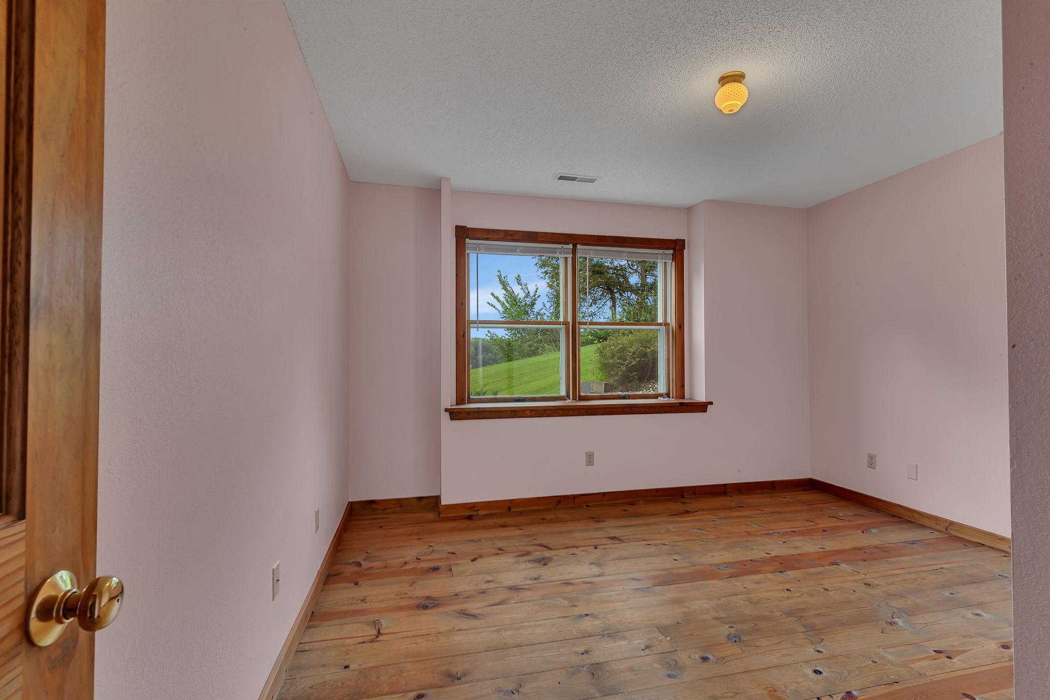 10315 Ferry Point Place NW