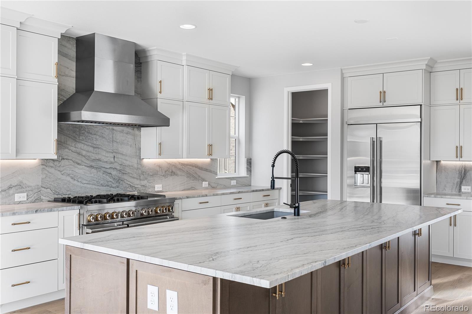 6529 Still Pine Circle