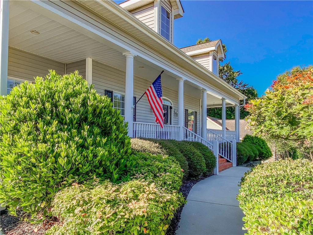 15061 Beacon Ridge DriveSeneca 459,000