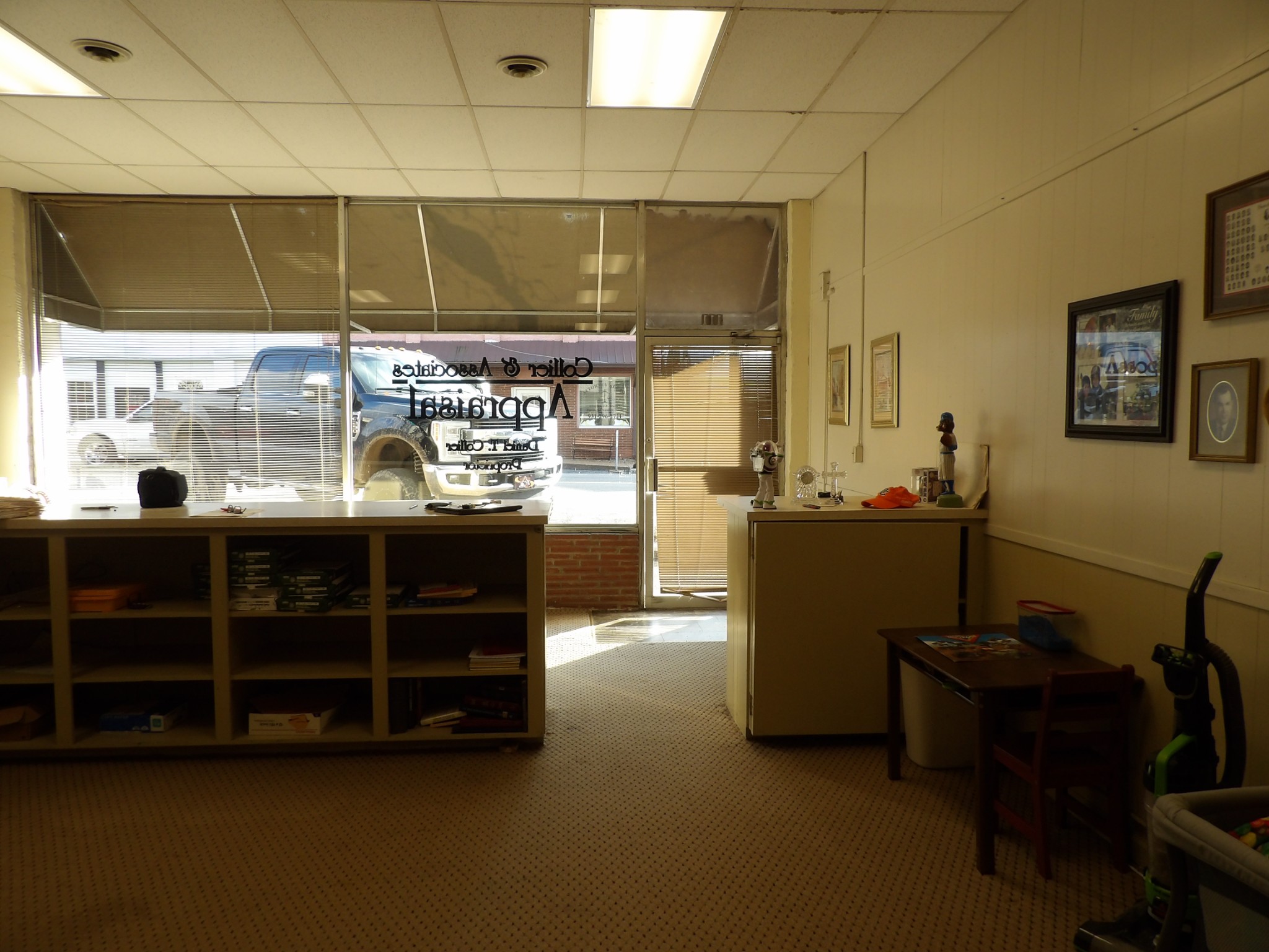 111 W Main St
