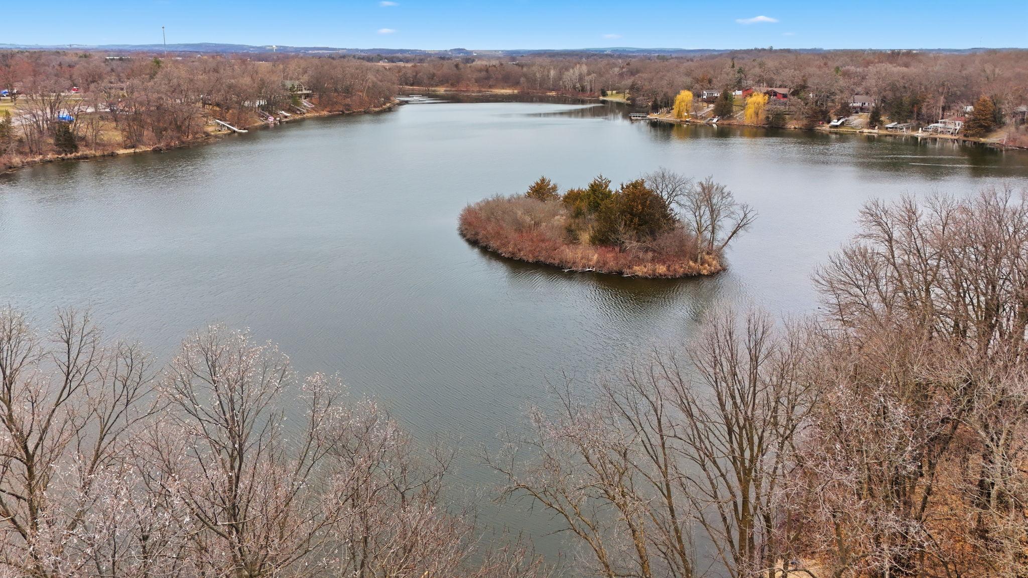 20368 Edgehill Circle