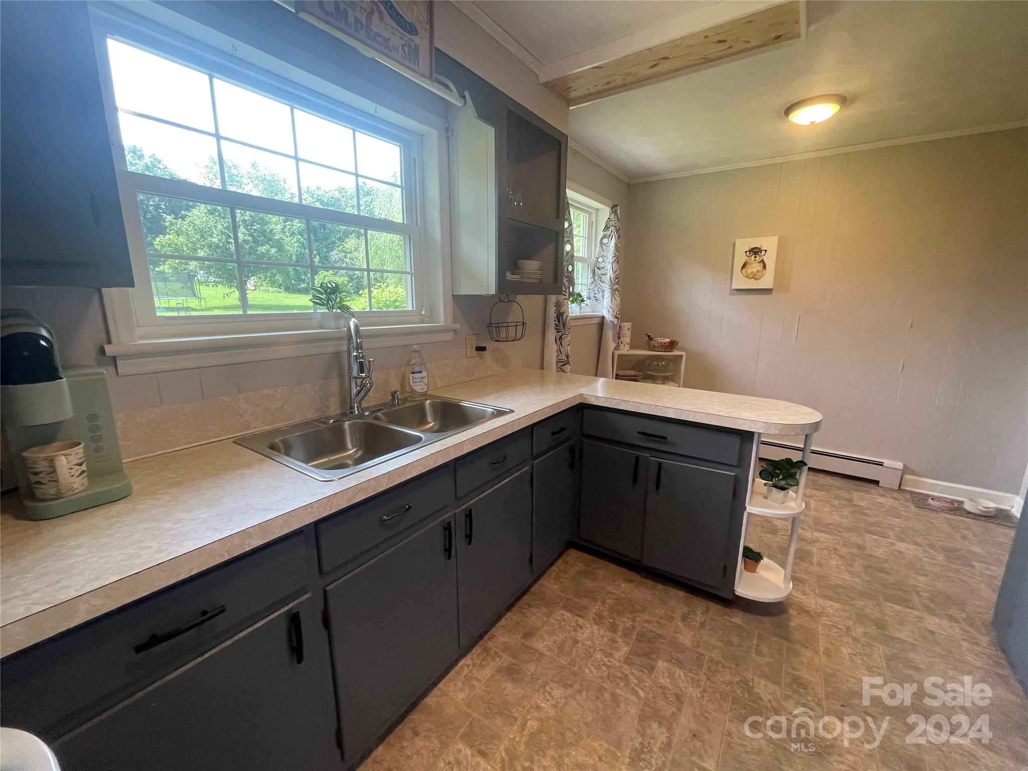 2579 Andrews Circle
