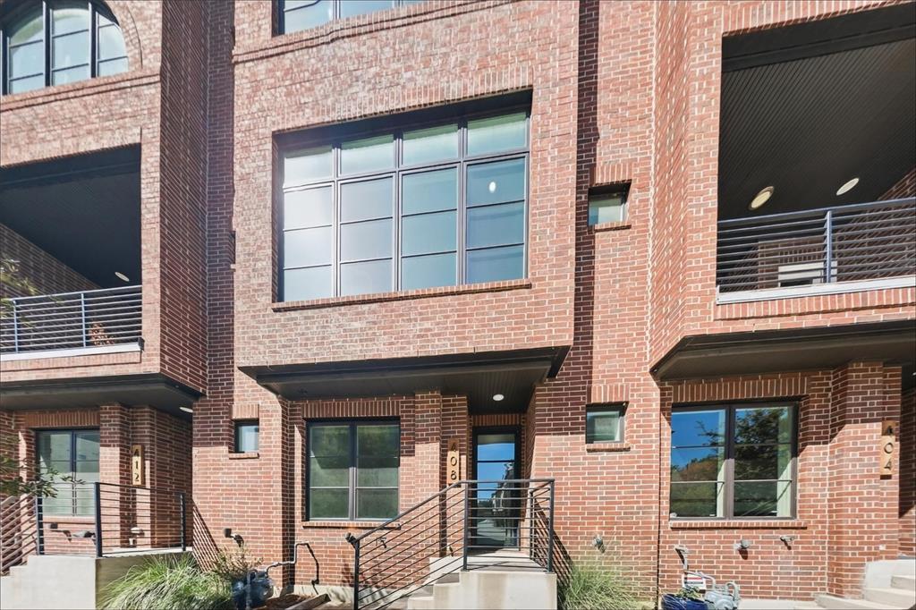Experience modern urban living in this one of a kind four story townhome ideally located near downtown Fort Worth and just moments from Topgolf. Designed with comfort, style, and entertaining in mind, this exceptional home offers three spacious bedrooms, each featuring its own private ensuite bath for ultimate convenience and privacy. The heart of the home is the stunning second floor chef inspired kitchen, complete with premium Bosch appliances, a gas cooktop, a large center island, and expansive countertops that provide endless space for meal preparation and entertaining. This level also features a convenient half bath and a private balcony, perfect for enjoying your morning coffee or evening unwind. Storage is abundant throughout the home, with a walk in closet on every floor. The laundry room comes fully equipped with a washer and dryer, making everyday living effortless. Retreat to the fourth floor, where you'll find direct private access to an expansive rooftop deck showcasing breathtaking views of downtown Fort Worth. Whether hosting friends, enjoying sunset cocktails, or simply taking in the skyline, this spectacular outdoor space is sure to impress. An additional balcony provides even more opportunities to enjoy the outdoors, while the attached rear entry garage adds convenience and security. Don't miss this rare opportunity to lease a truly unique townhome offering incredible views, luxury finishes, and an unbeatable location. Schedule your showing today!