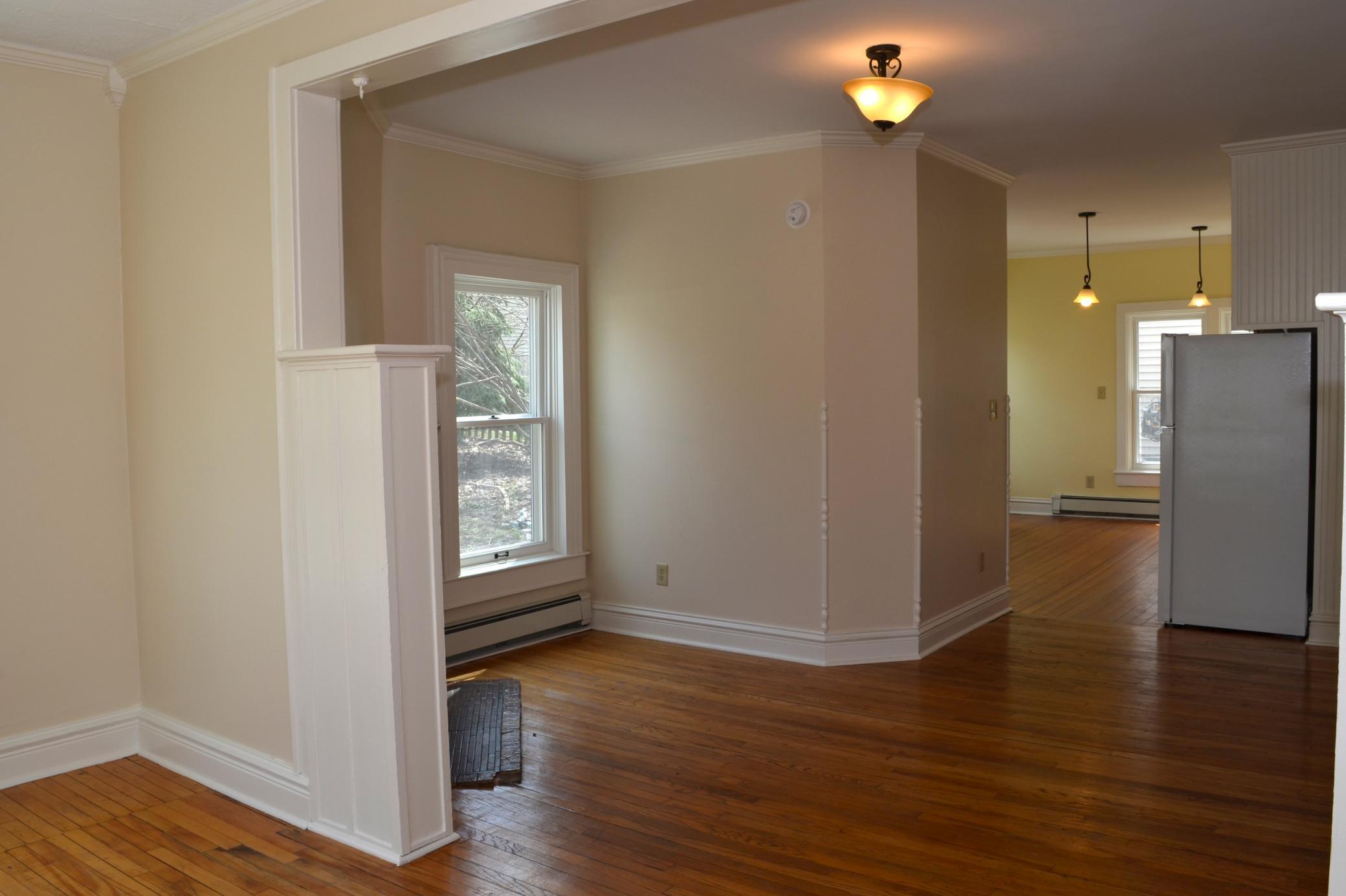 715 W 5th Street