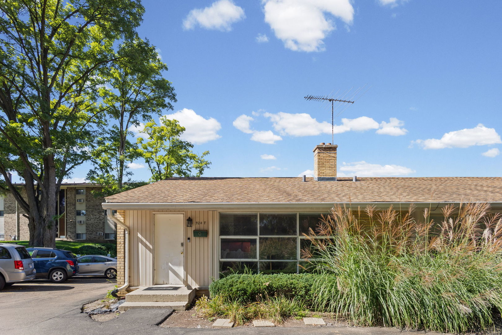 LOCATION, LOCATION, LOCATION!  Welcome to Bryton Square, perfectly situated near Downtown Libertyville!  This cozy 2-bed, 1.5-bath end-unit townhome offers a wonderful combination of privacy, comfort, updates, and convenience.  One of only 4 units in the entire complex offering a parking spot immediately outside the front door, as well as being right next to guest parking!  The limited shared walls and extra south-facing windows are just the beginning.  In 2023, this home was thoughtfully reimagined with a brand-new kitchen + appliances, new flooring on the first and second floors, fresh paint throughout, a completely gutted and updated full bathroom boasting a marble shower and glass doors, as well as a new washer and dryer, new furnace, new a/c unit, new hot water heater, new electrical panel, and a complete overhaul of every inch of plumbing throughout the unit - all permitted work!  A 30-year roof was also installed in 2016.  Bryton Square is pet and rental-friendly, making this home an excellent opportunity for both owner-occupants and investors.  Enjoy all the comforts of home, including your fully fenced private yard, along with the bonuses that make Downtown Libertyville such a desirable place to live!