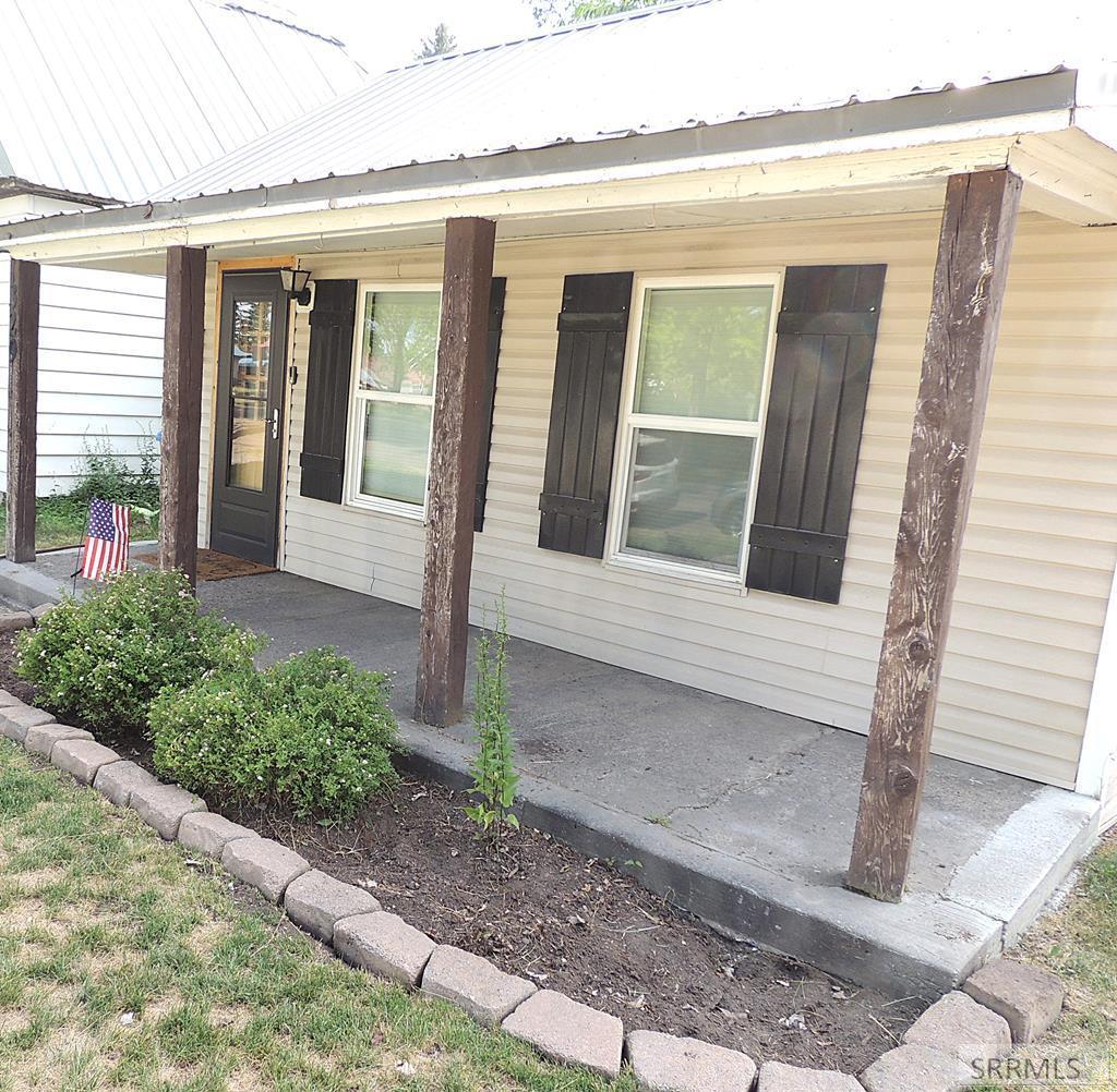 329 N Bridge Street