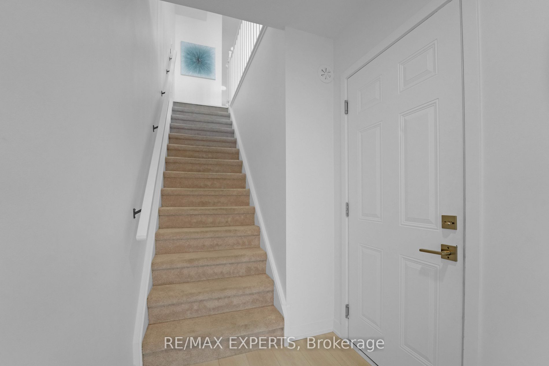 1095 Cooke Blvd 37