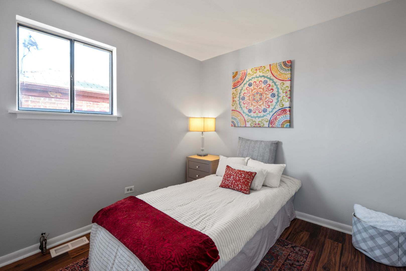 2102 W 73rd Street