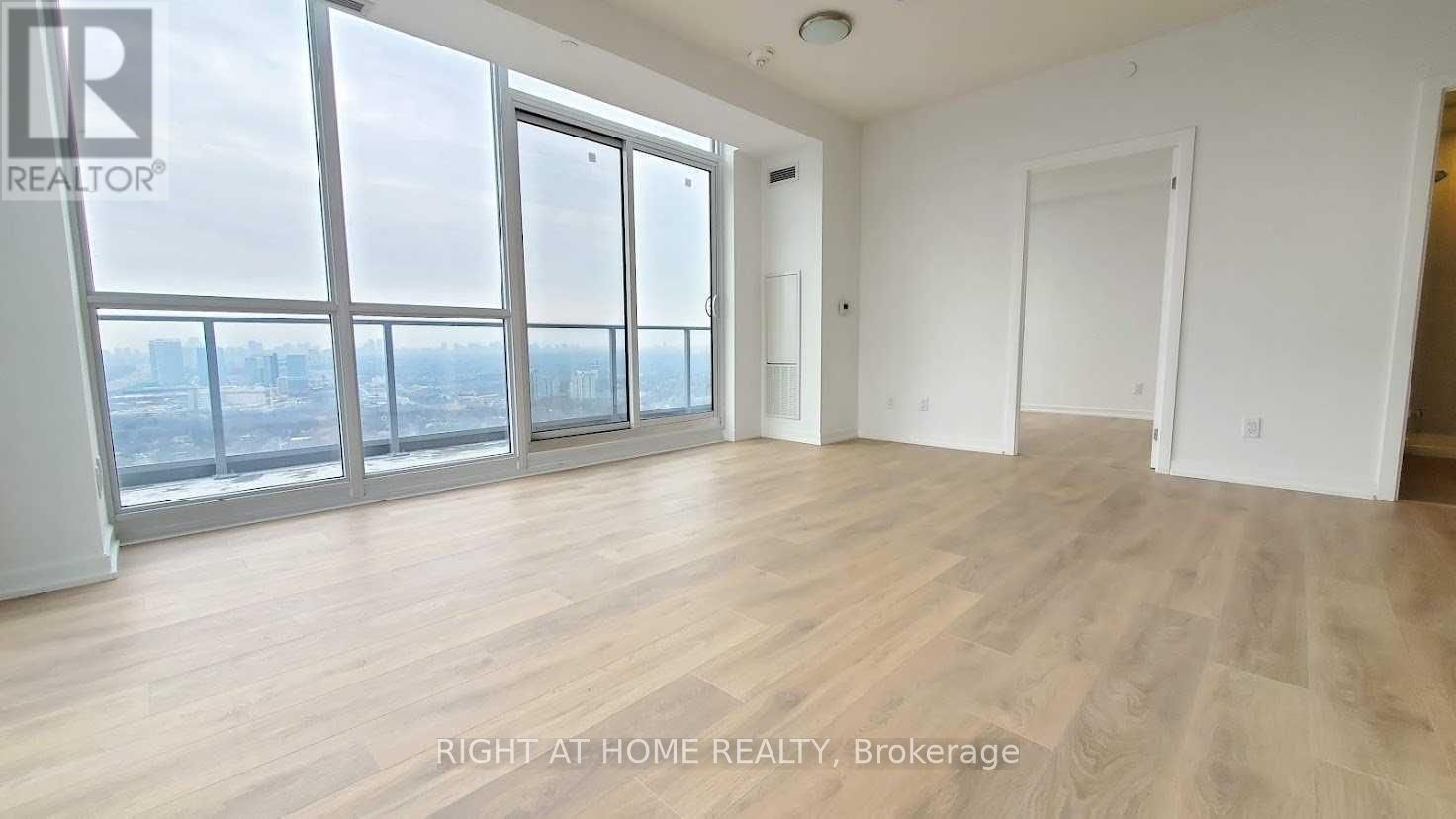 38 Forest Manor Rd 2407