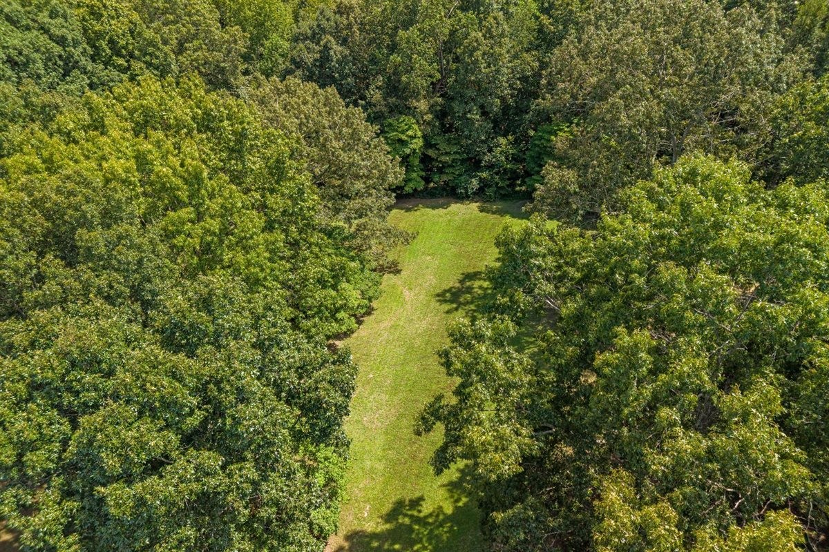 414 Valleywood Dr