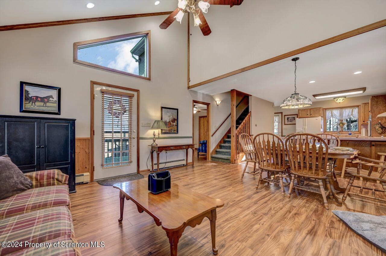 318 Otter Court