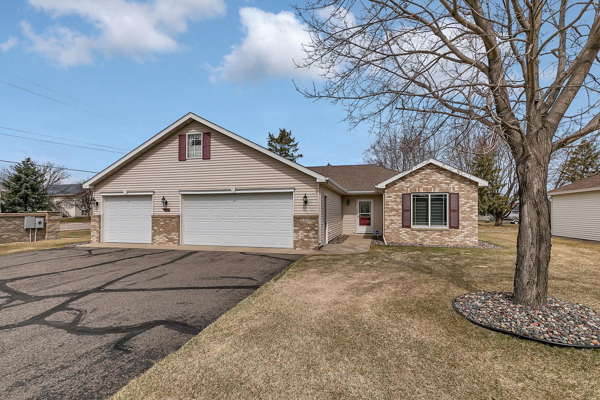 1101 Willow Pond Drive