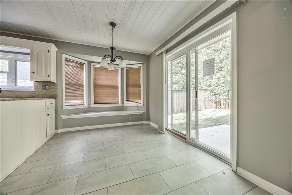 529 SW Windmill Lane