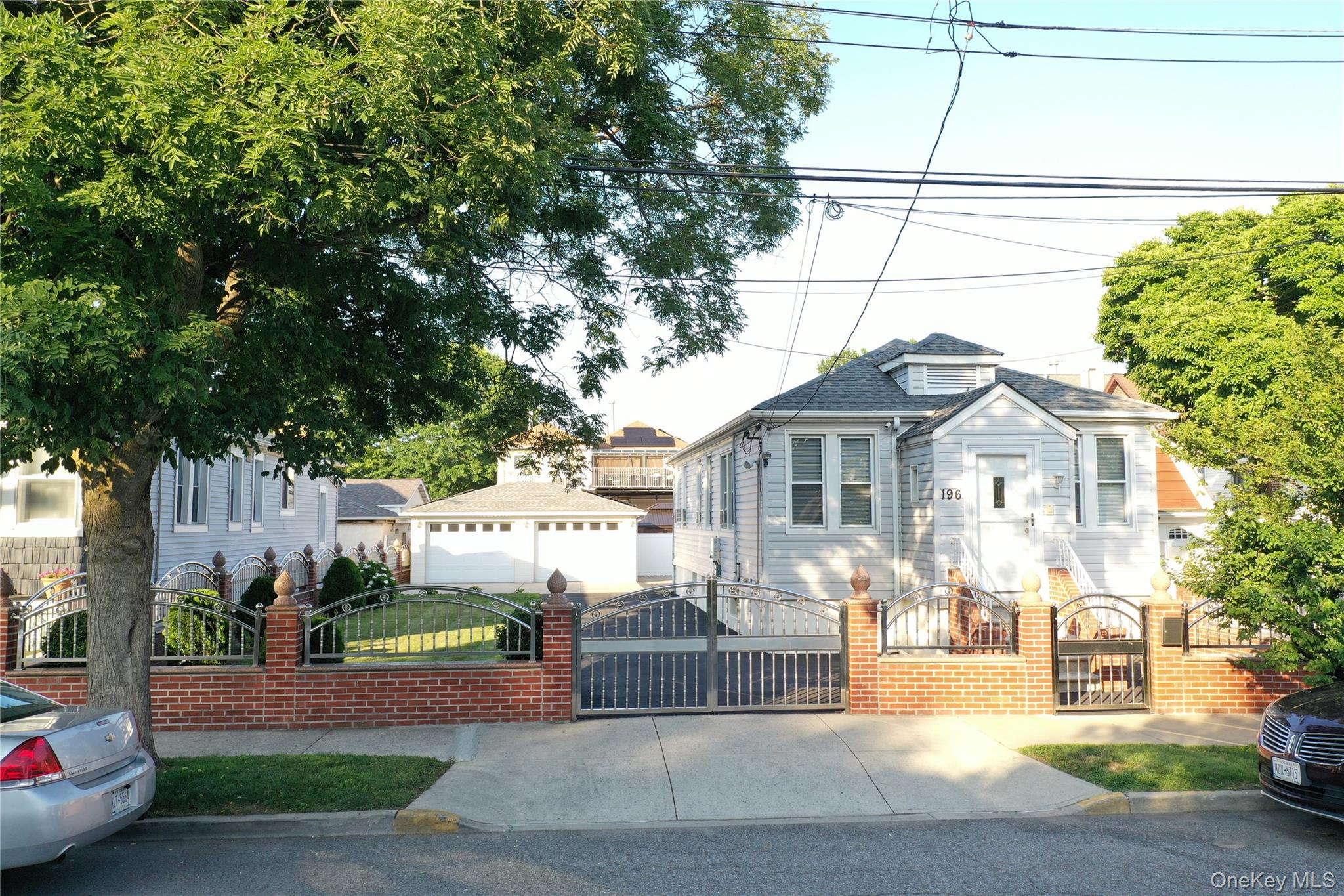 Located in the Throggs Neck section of the Bronx, 196 Hosmer Avenue, Bronx is a 2-bedroom, 2-baths Ranch-style single-family home offering potential. Set on a 5,000 square foot lot, this property is ideal for buyers looking to add value. Property Features. * Zoning: R3-2. Annual Taxes: $4,102 Location Highlights: * walking distance to the Bx40, Bx8, and BxM9 bus routes * few blocks away to I-295 and I-695 for easy highway access * Close proximity to Ferry Point Park, Pelham Bay Park, and the Throggs Neck Shopping Center * Approximately 10 miles to Midtown Manhattan This is a great opportunity.