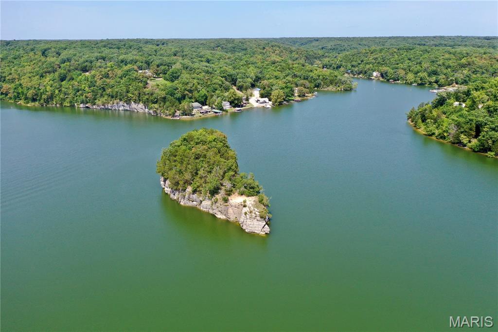 13 Cove Trail
