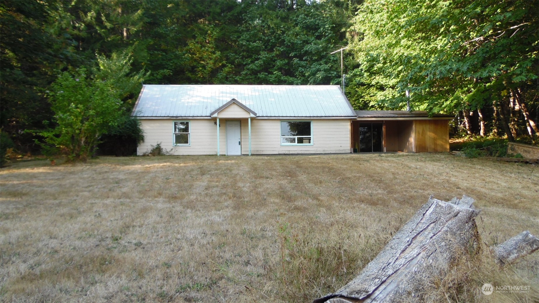 Living in Randle Mountain Valley Real Estate Residential