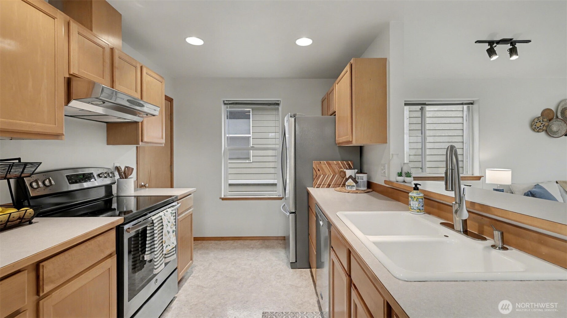 2838 SW Nevada Street