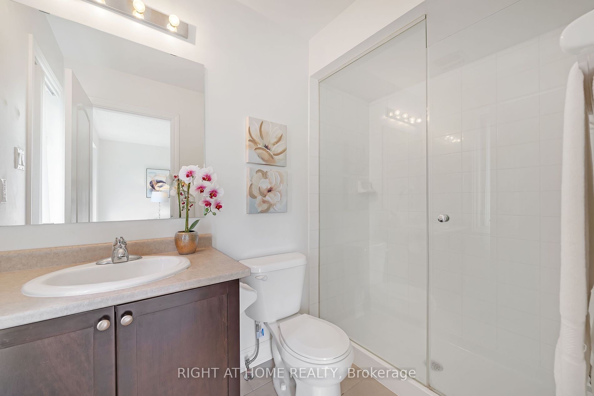 682 Wendy Culbert Cres