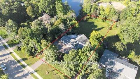 28 Bayview Park Lane