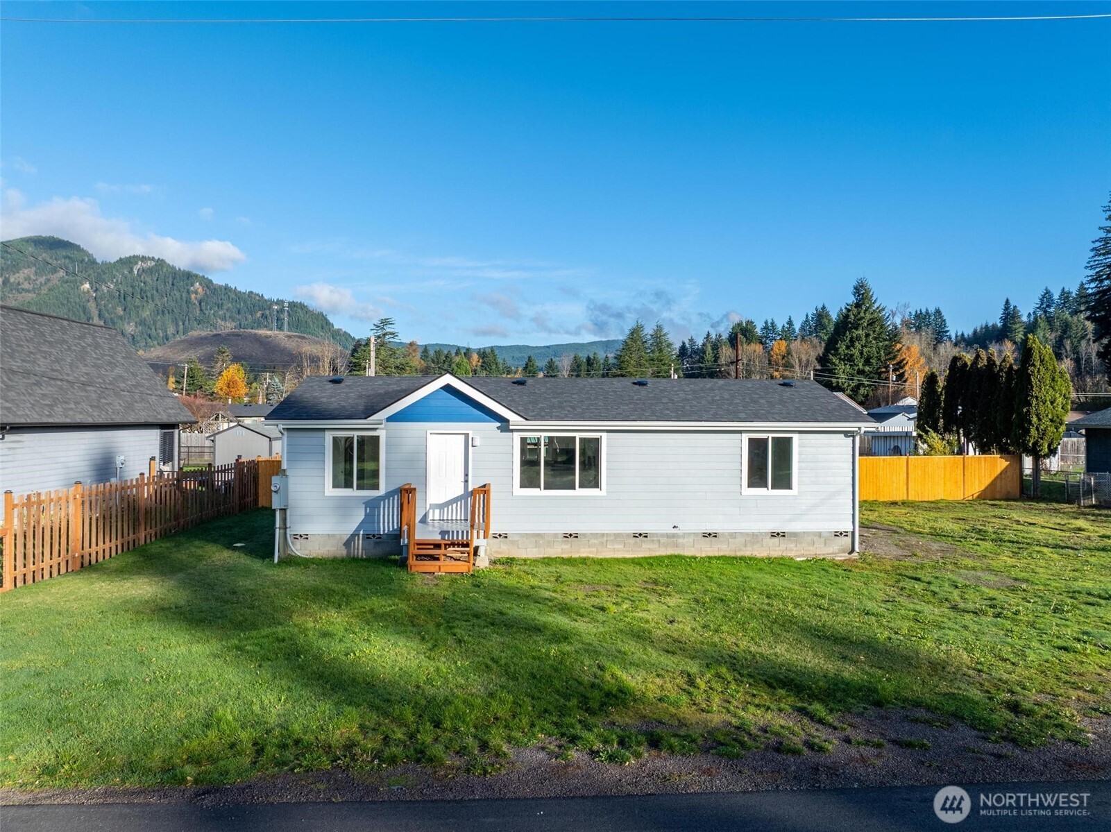**FRESH, BRIGHT & MOVE-IN READY!!** 3bd/2ba, open concept home in the heart of peaceful Morton, WA. Walking distance to restaurants, grocery, banking, medical care, schools etc. Brand new tastefully done UPGRADES, complete with new CABINETRY throughout, QUARTZ countertops, LUXURY plank flooring, doors, trim, all new STAINLESS steel appliances. Brand new roof & furnace, updated electrical & plumbing (2025) for even more peace of mind. Privacy fencing out back. Enjoy the small-town living experience, off of the main road. Close to skiing/mountains, less than 2 hours to Seattle or Portland.