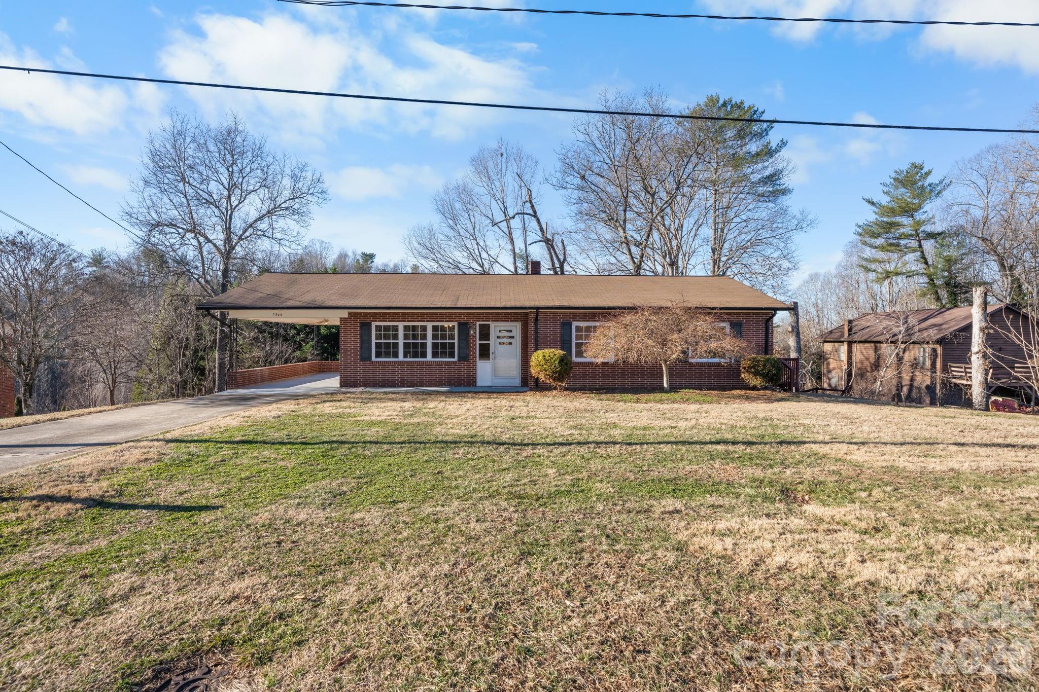 1306 Delwood Drive SW