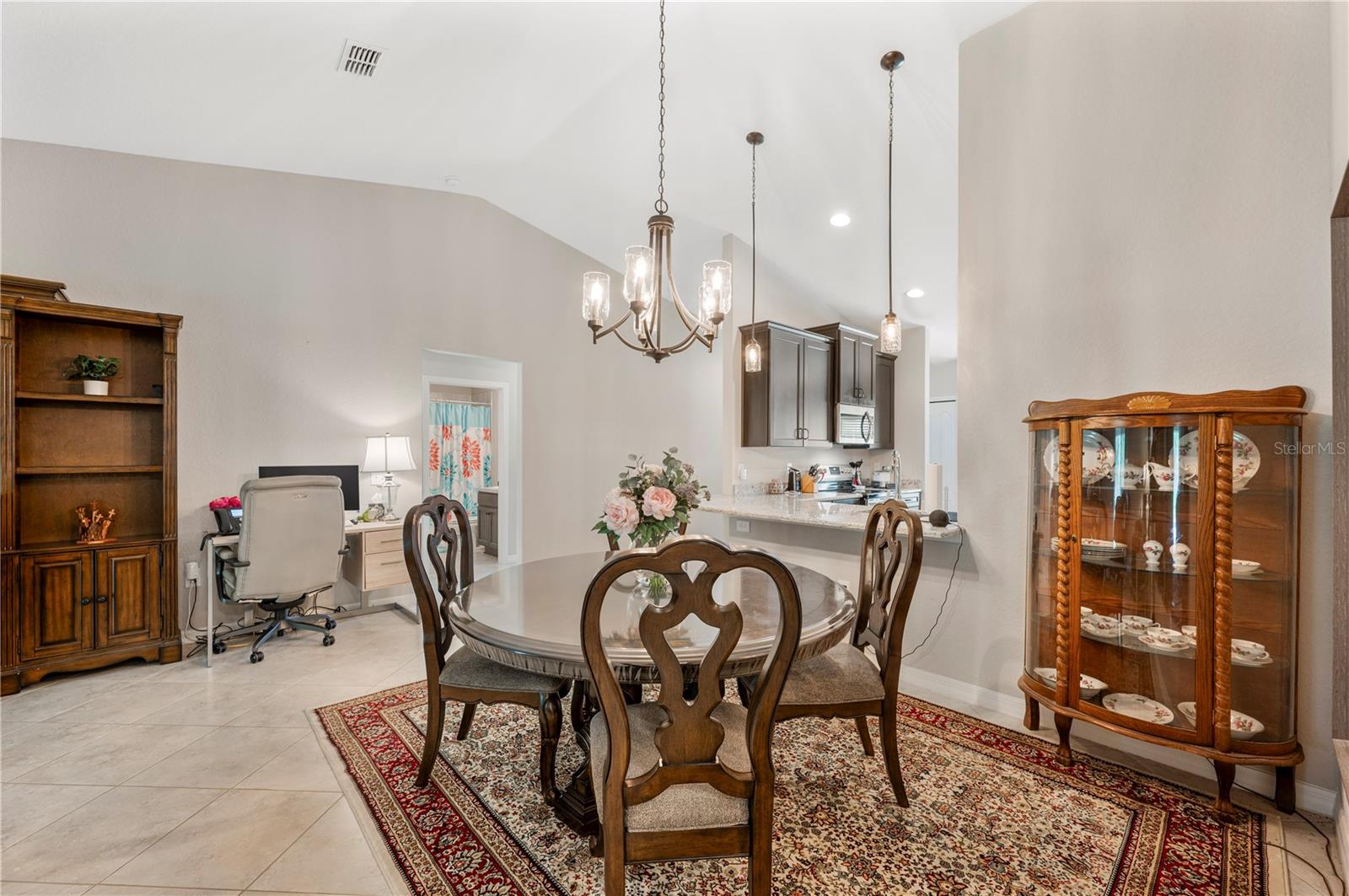 1882 Creeks Vista Boulevard