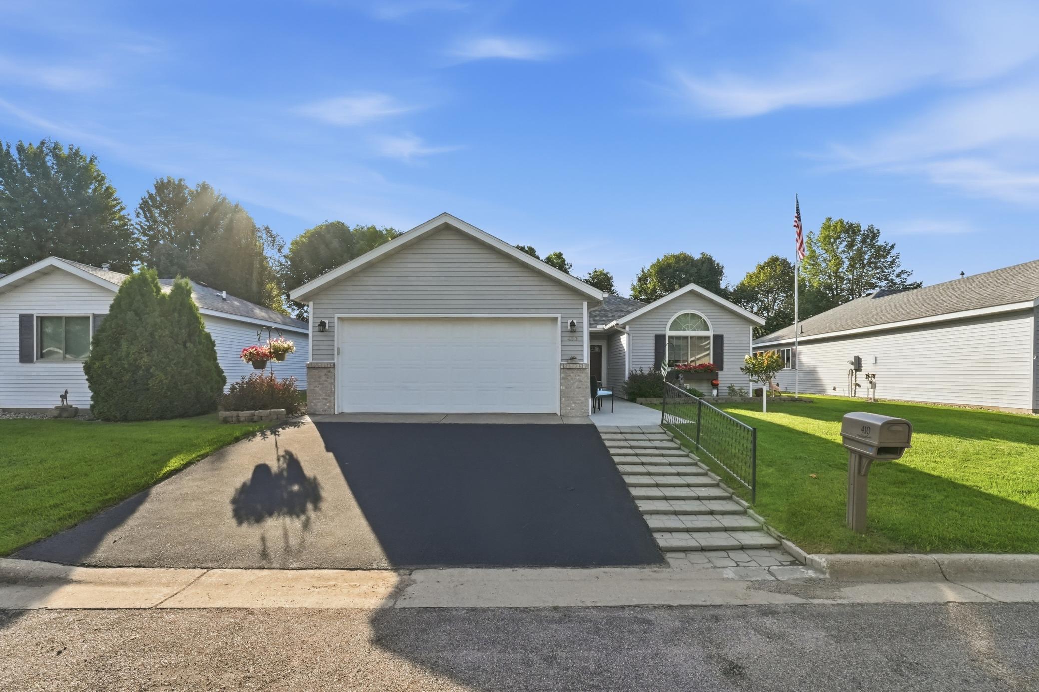 410 Fieldcrest Lane