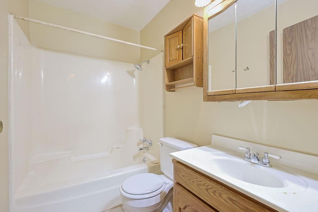 409 S Catalpa Street