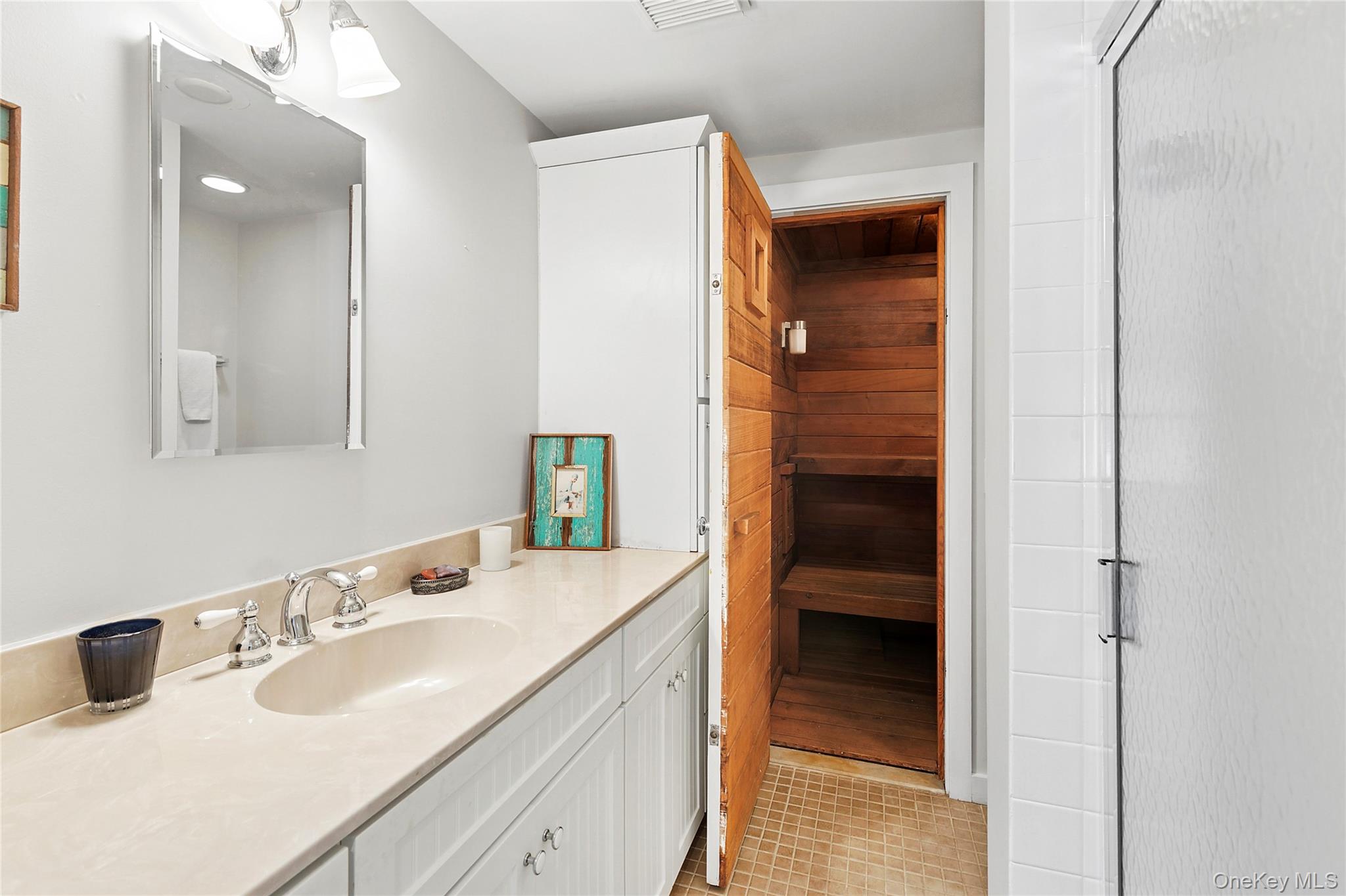 49 Gilberts Path