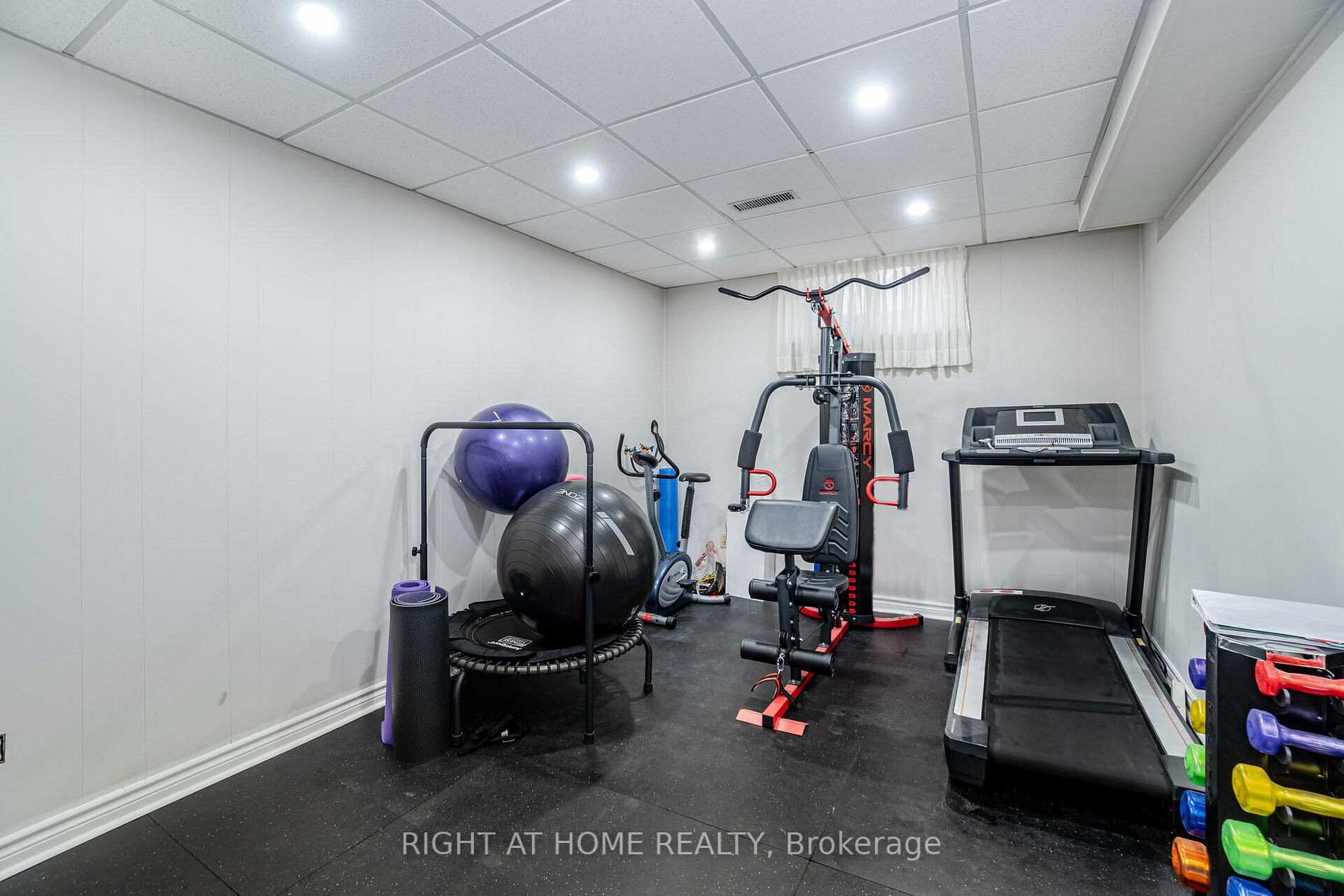 391 Janene Crt