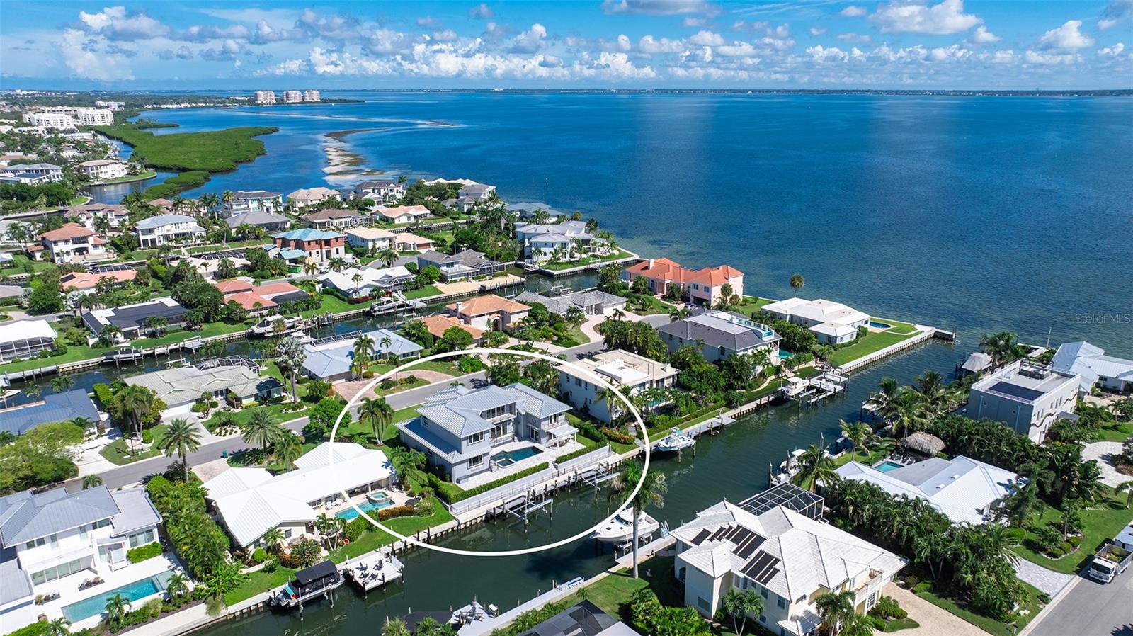 560 Chipping Lane, Longboat Key, FL