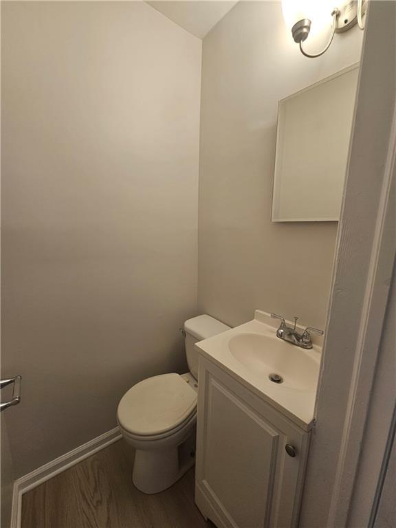 800 - 802 E 75th Terrace