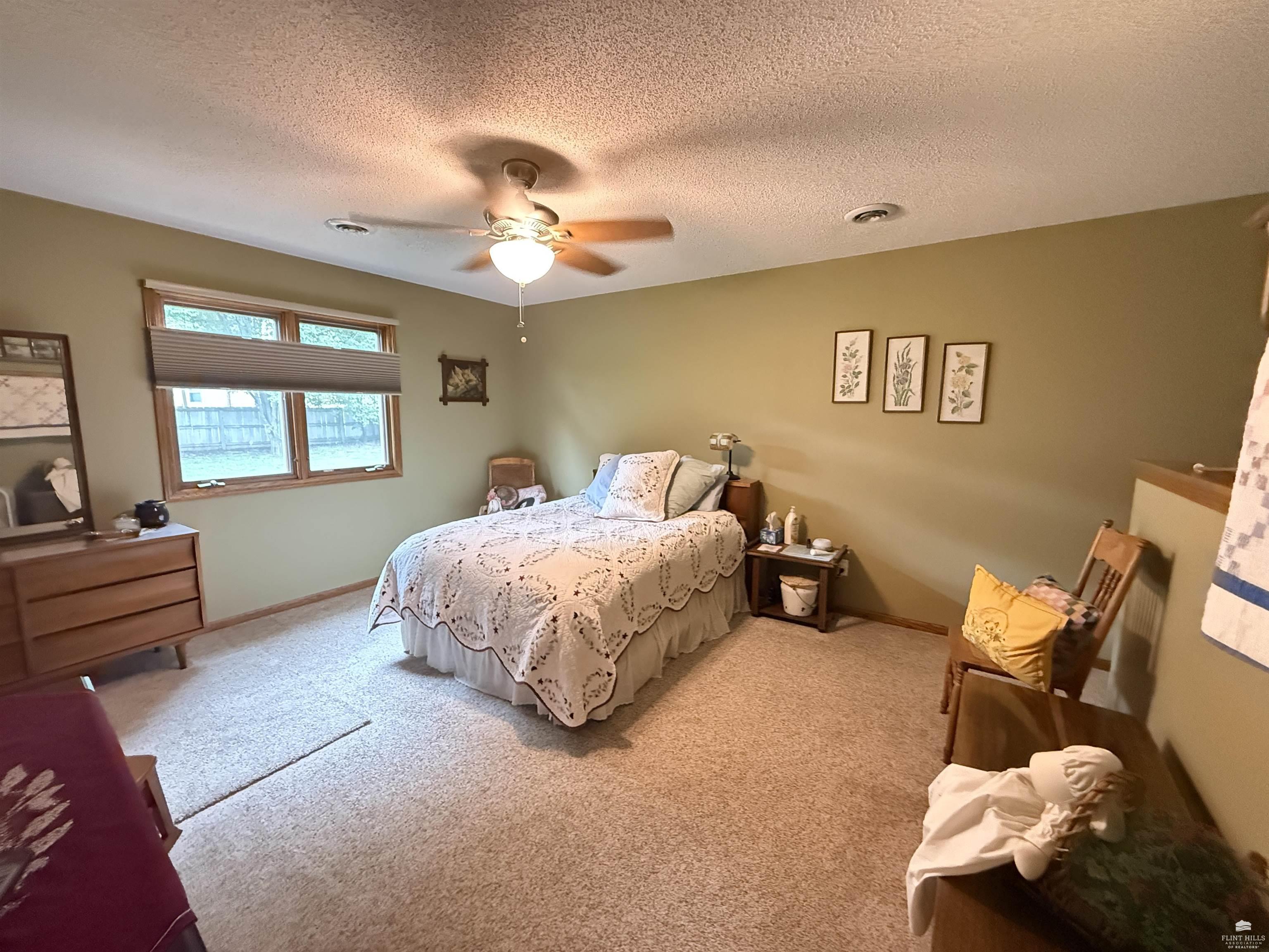 3851 Fox Ridge Drive