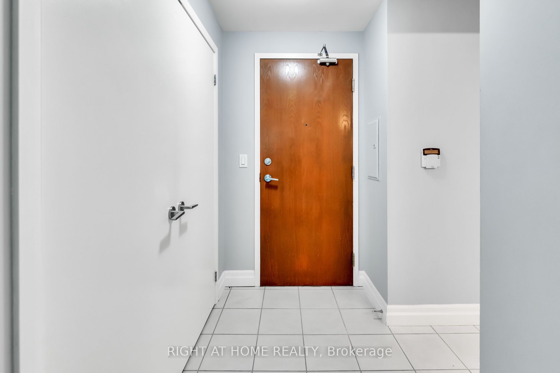 219 Fort York Blvd 721