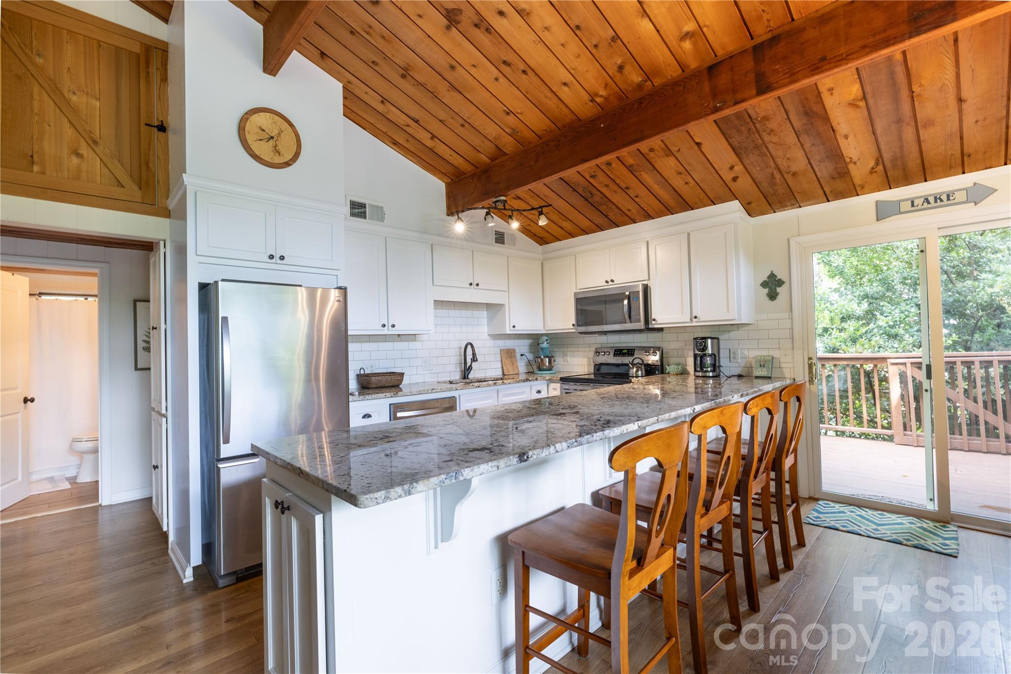 825 Emerald Shores Road