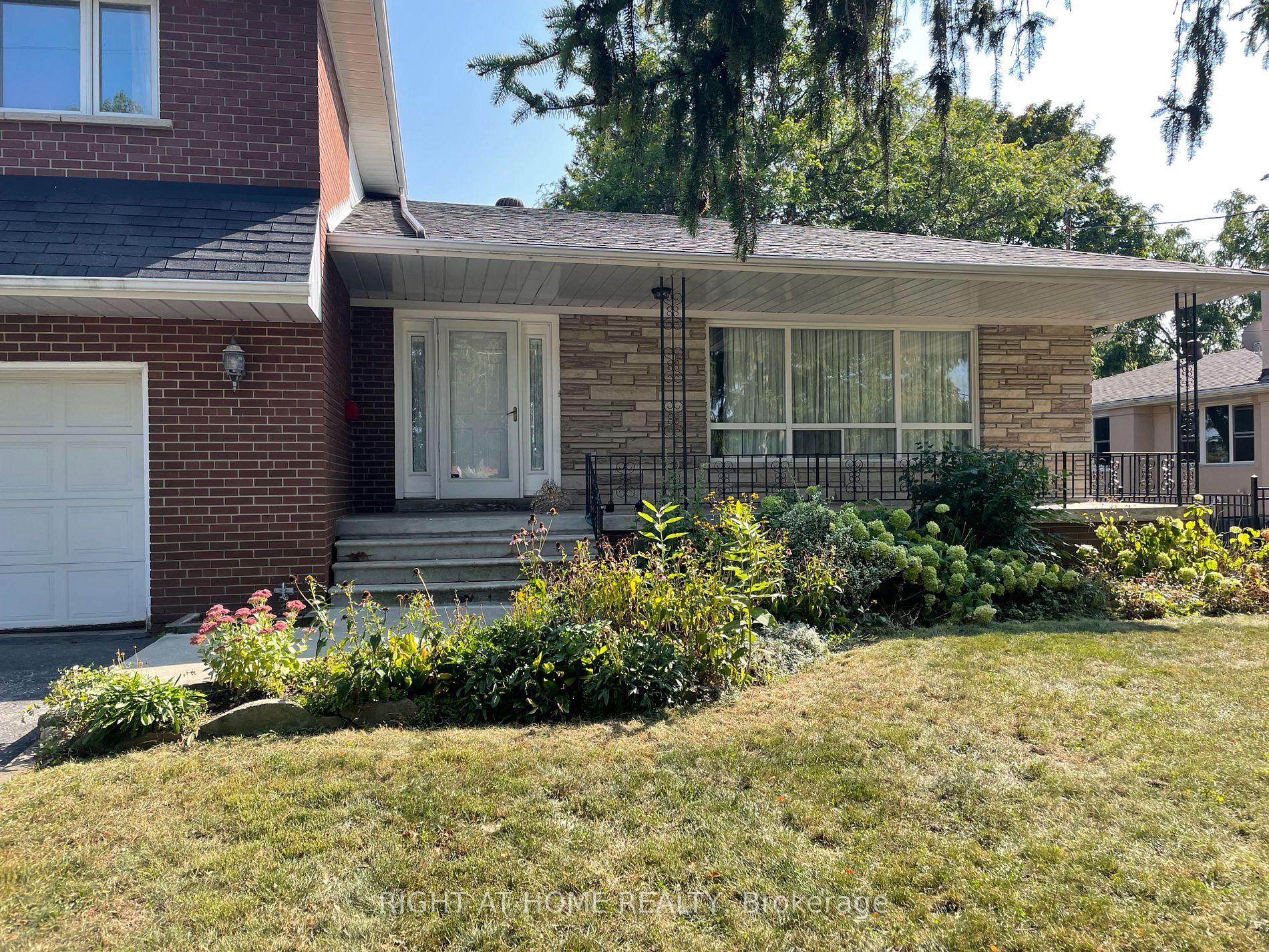 15 Bunker Rd