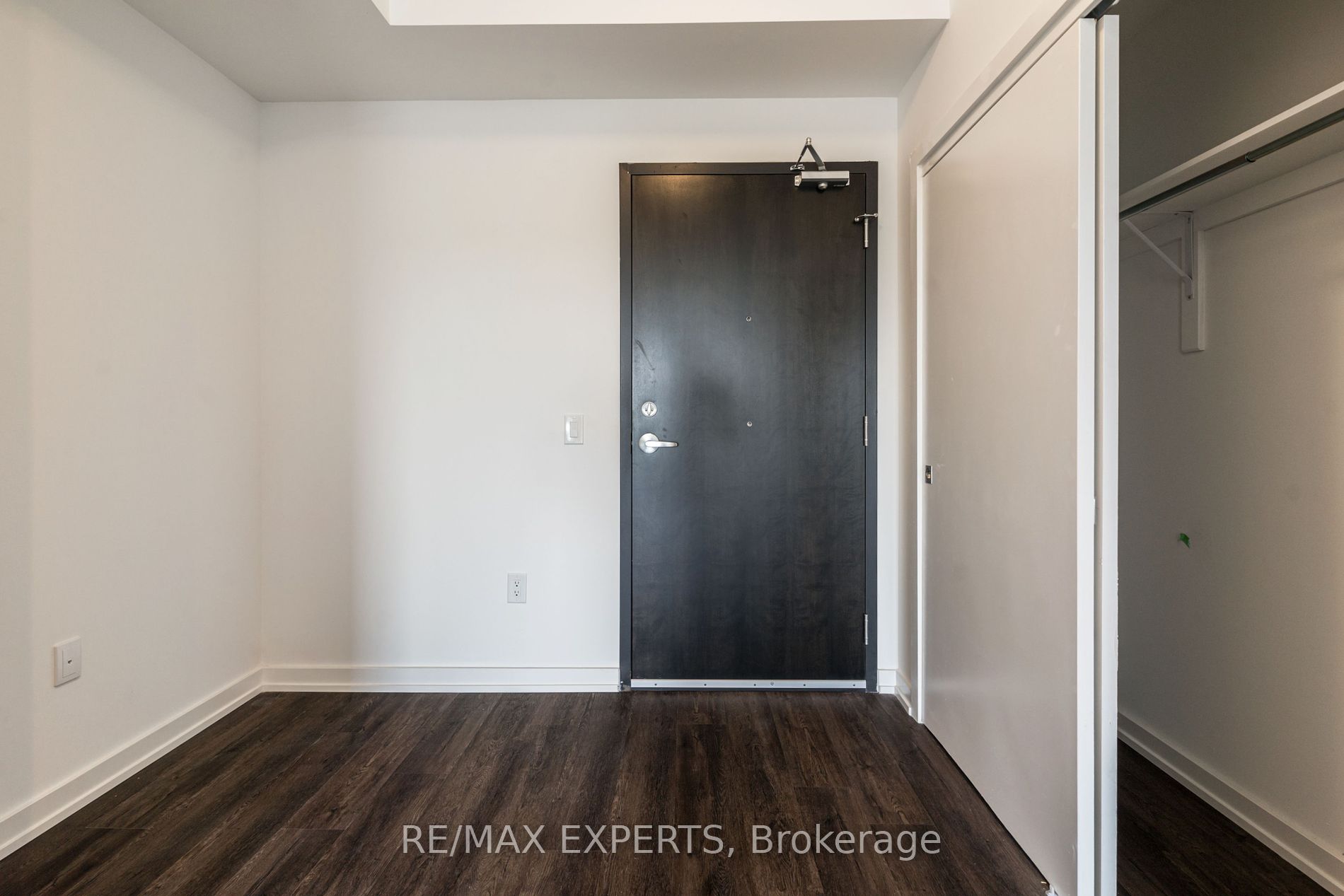430 Essa Rd 314