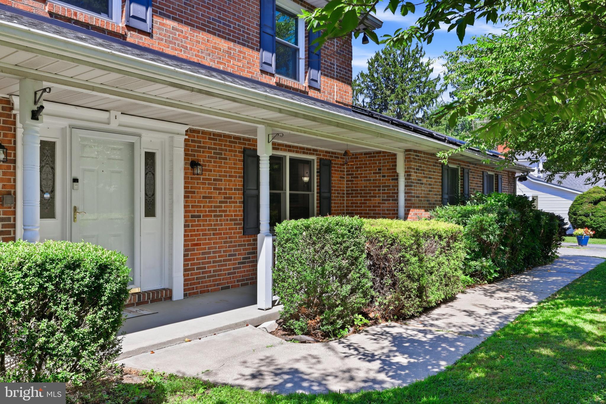 310 S Fountain Green Road