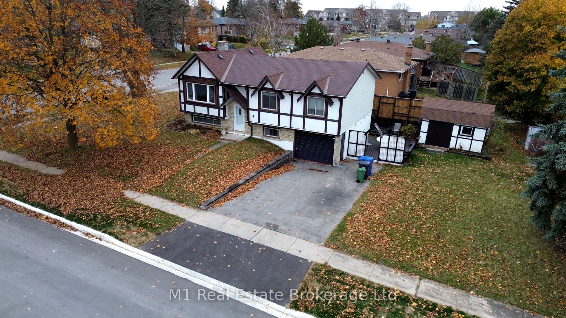 4 Longfellow Ave