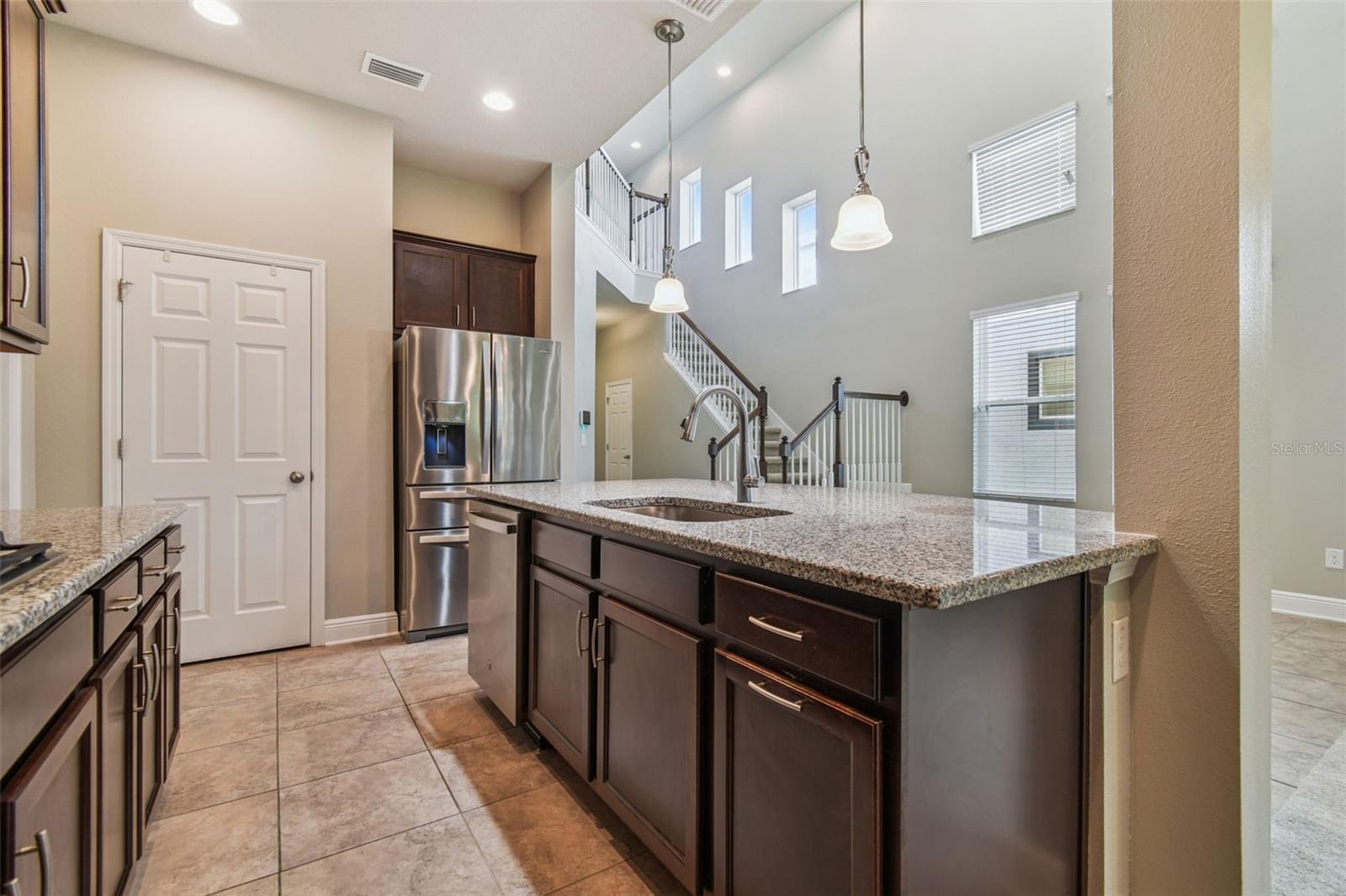 7508 Sea Lilly Court