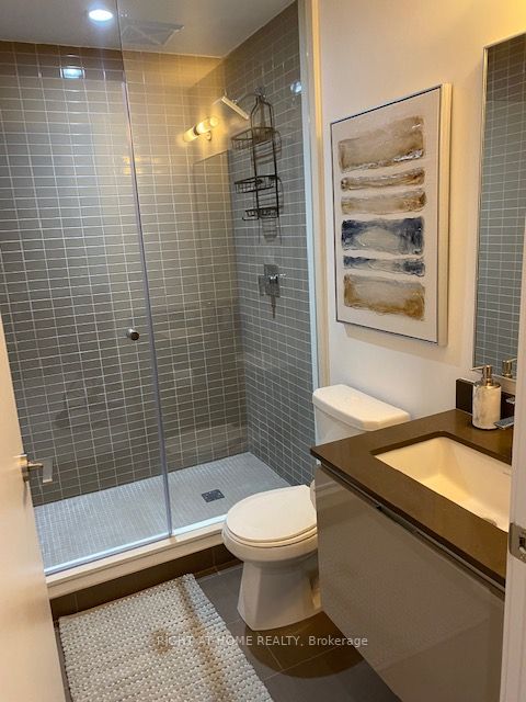 200 W Bloor St 1704